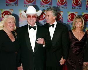 Larry Hagman with his wife, Patrick Duffy and Linda Grey ( DALLAS ) Attending CBS AT  Photo
