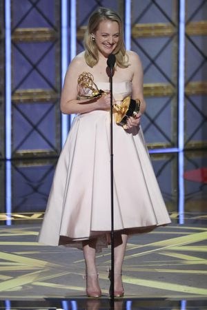 Elisabeth Moss Photo