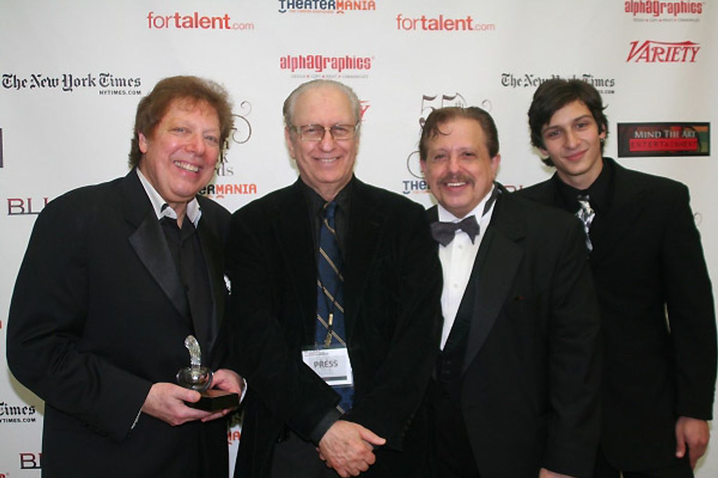 Photo Coverage: 2010 Drama Desk Awards Press Room  Image