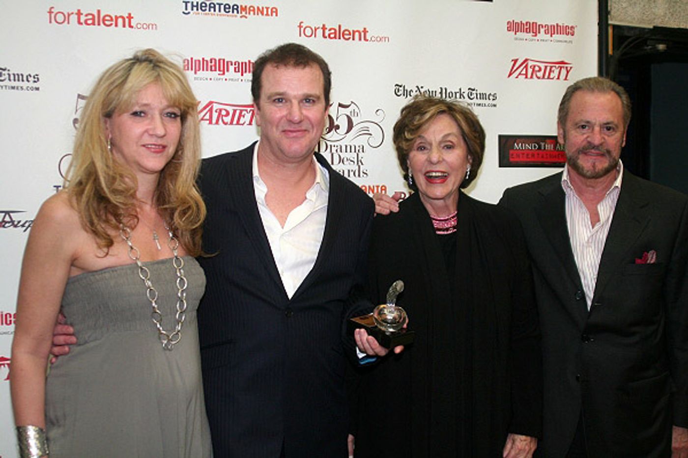Photo Coverage: 2010 Drama Desk Awards Press Room  Image