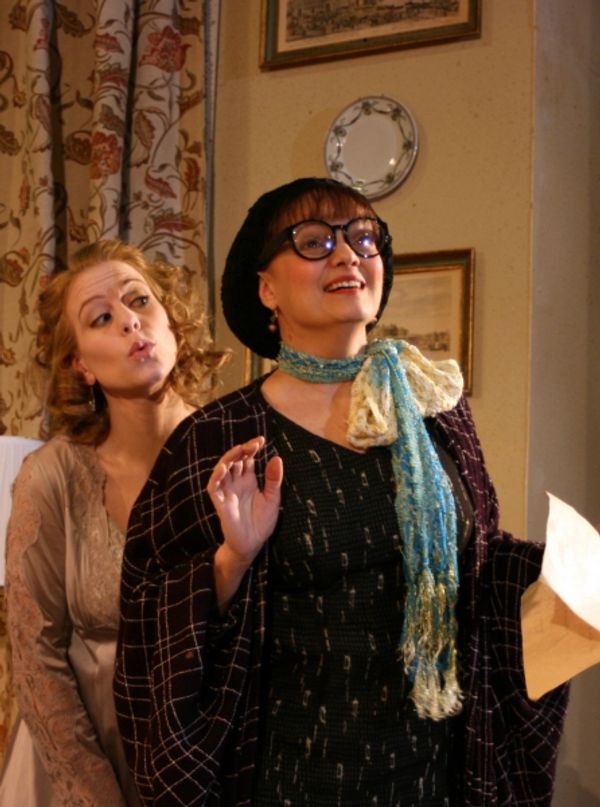 Melanie Keller (Elvira Condomine) & Paula Scrofano (Madame Arcati) Photo